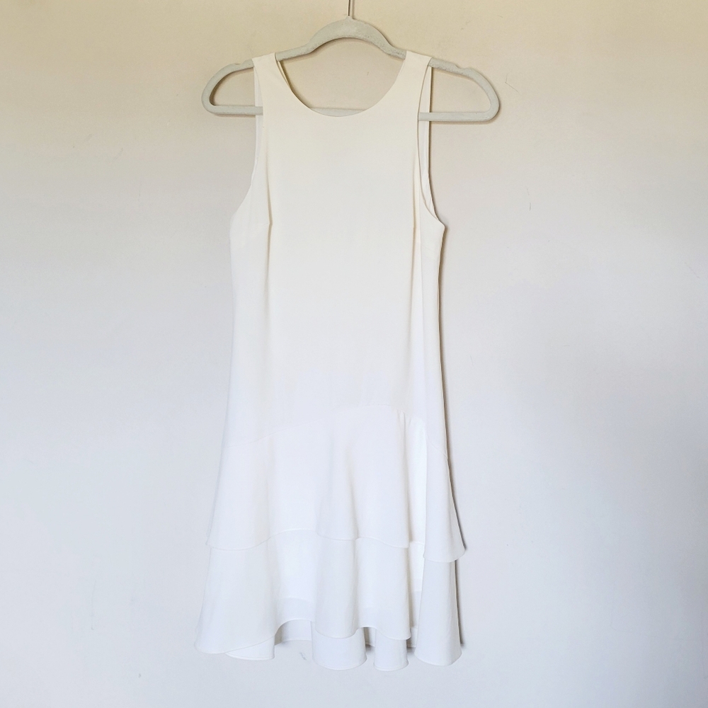 Halston Tiered Ivory Dress‎